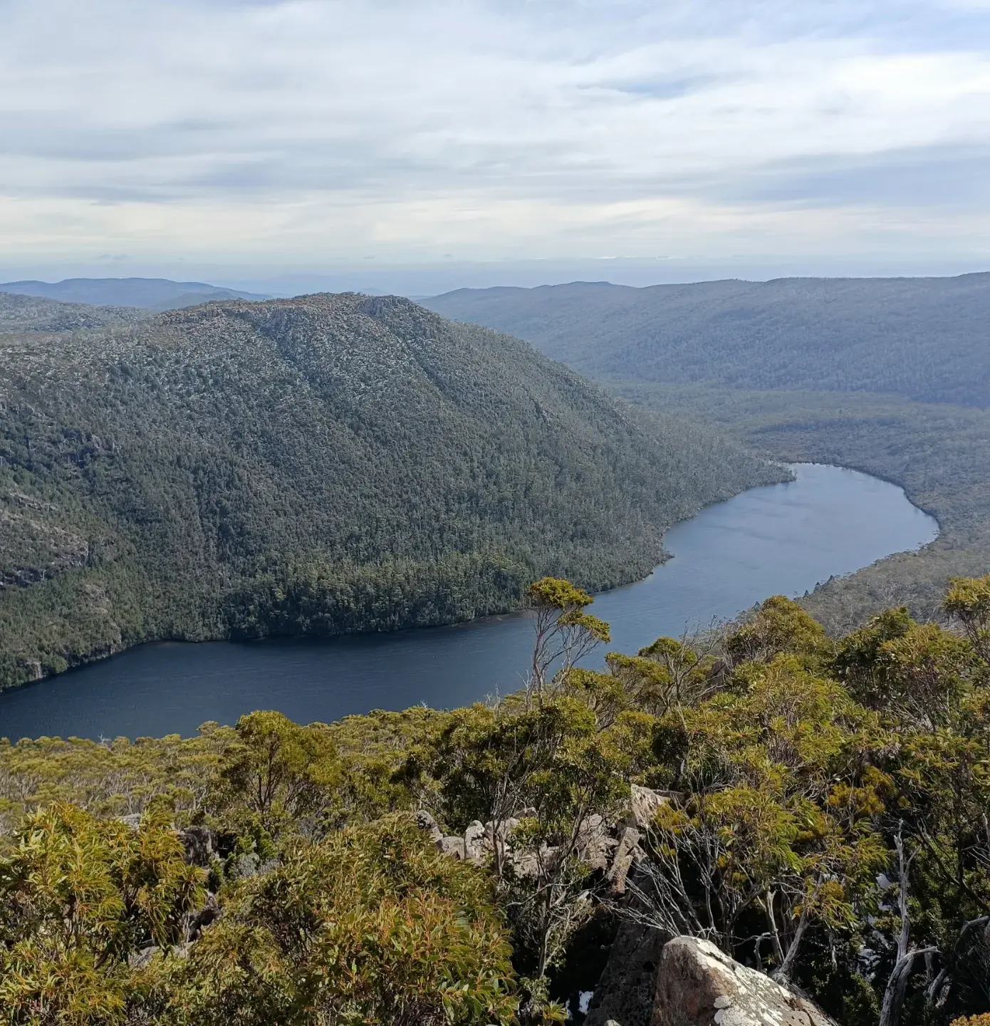autumn colours in tasmania